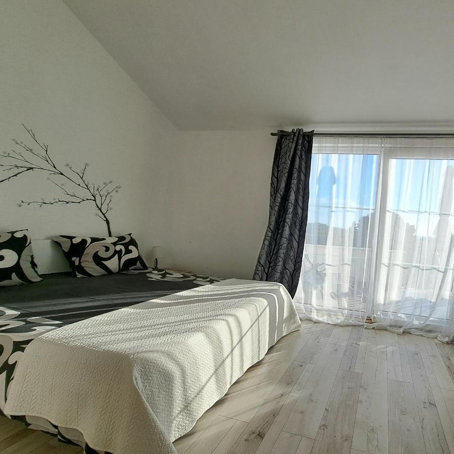 Apartment Oaza Mira Tribalj Buitenkant foto
